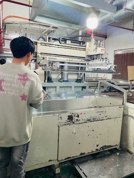 Yiwu Y & Q Transfer Co. Ltd linia produkcyjna producenta