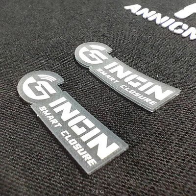 TPU Kauçuk Silikon Sıcaklık Transfer Logo Çıkartma Giysi Etiketi Demir Üzerine 3D Futbol Logo